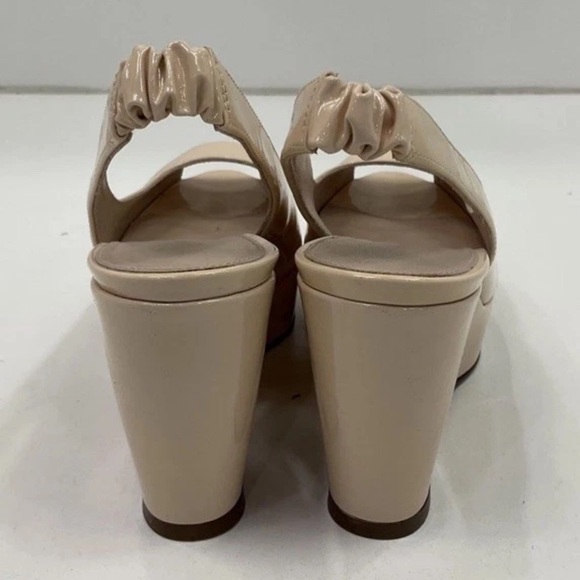 Stuart Weitzman Tan Wedge Slingbacks - Picture 4 of 6
